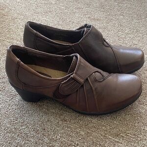 Earth Origins Brown Women's Slip-on Shoes